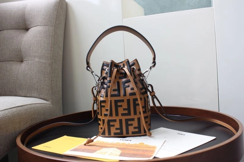 ZeroBulk Fendi Bucket Bags 72942