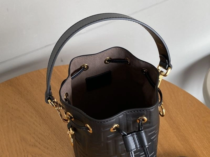 Fendi Bucket Bags DailyWear 73026