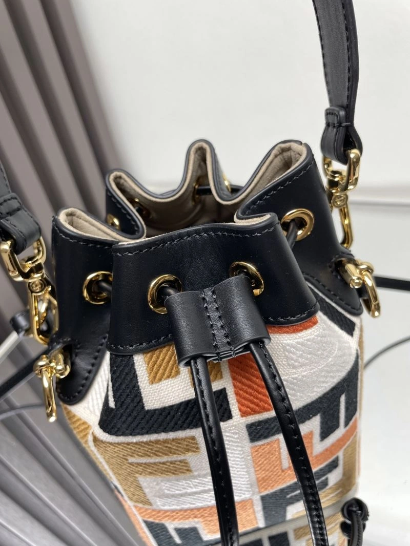 Fendi Bucket Bags Supportive 72945