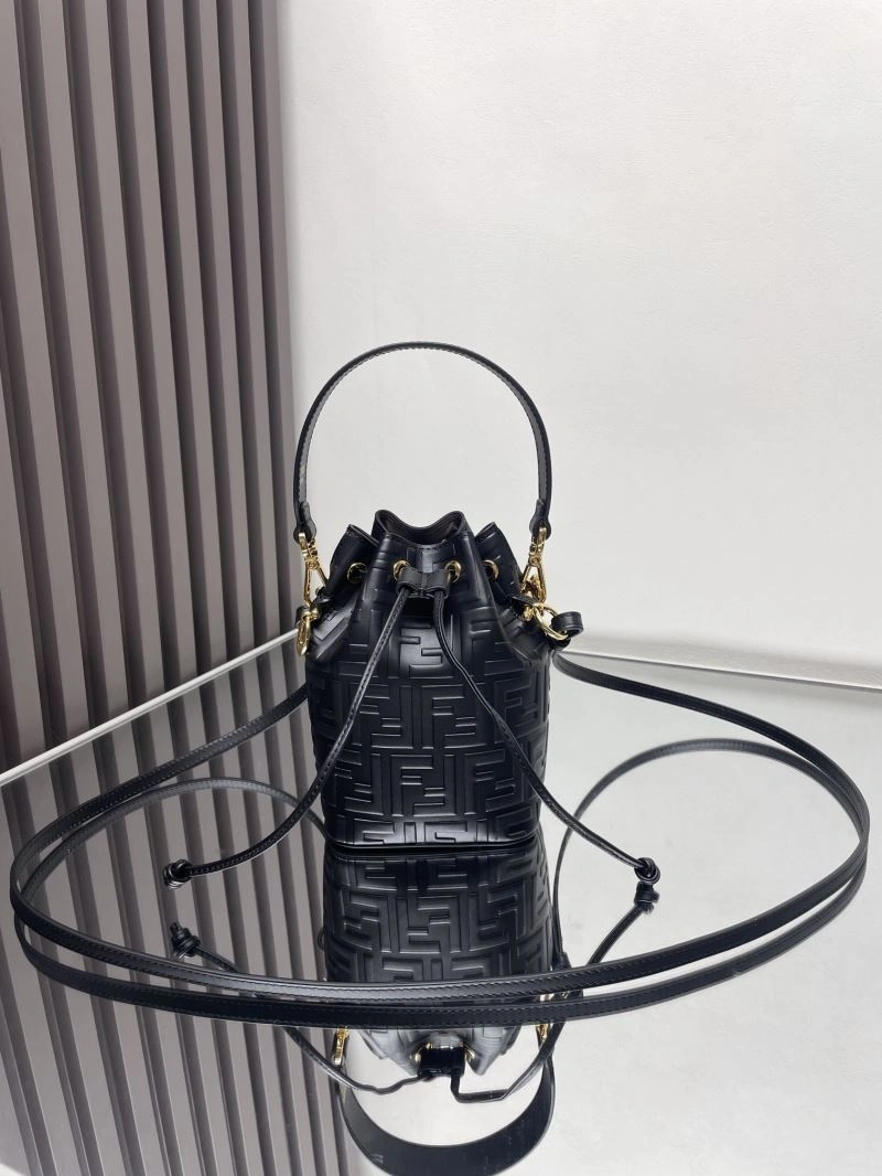 Cozy Fendi Bucket Bags 72978