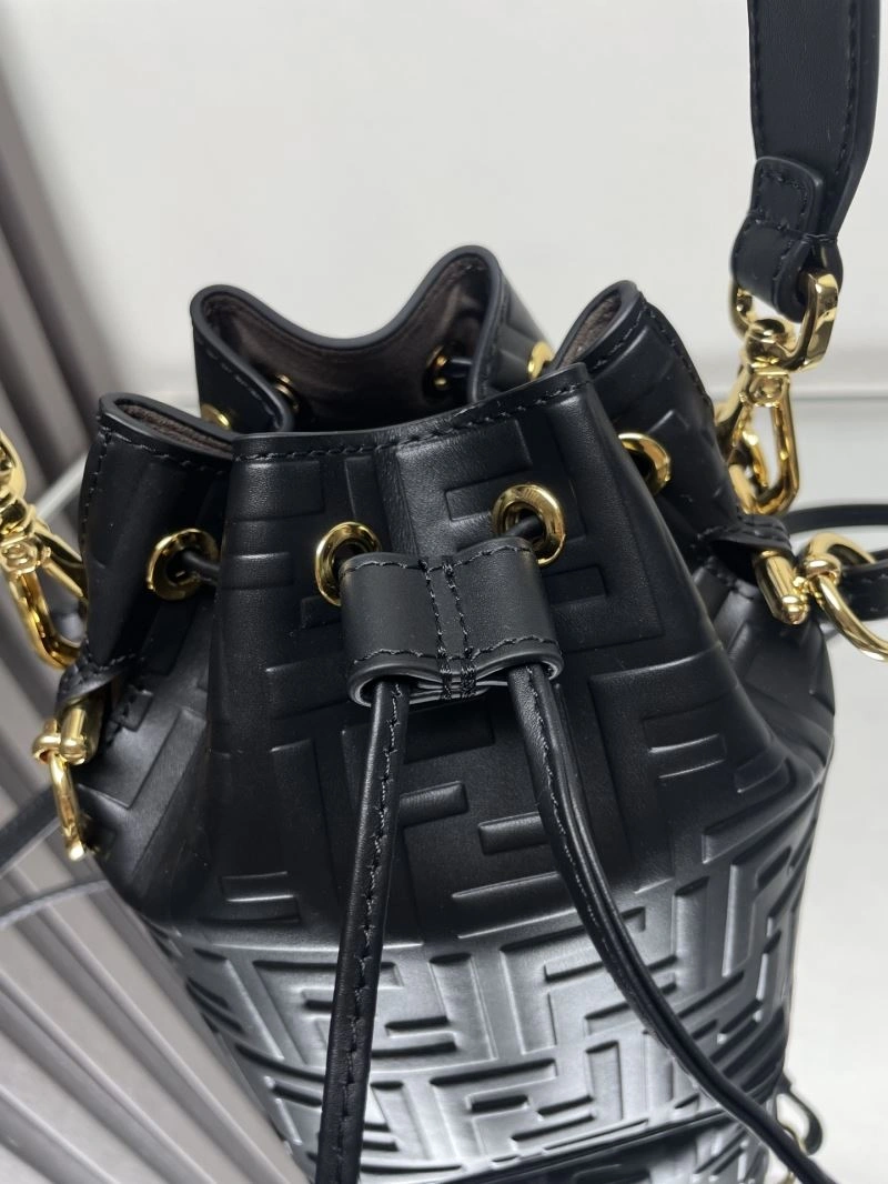 Cozy Fendi Bucket Bags 72978