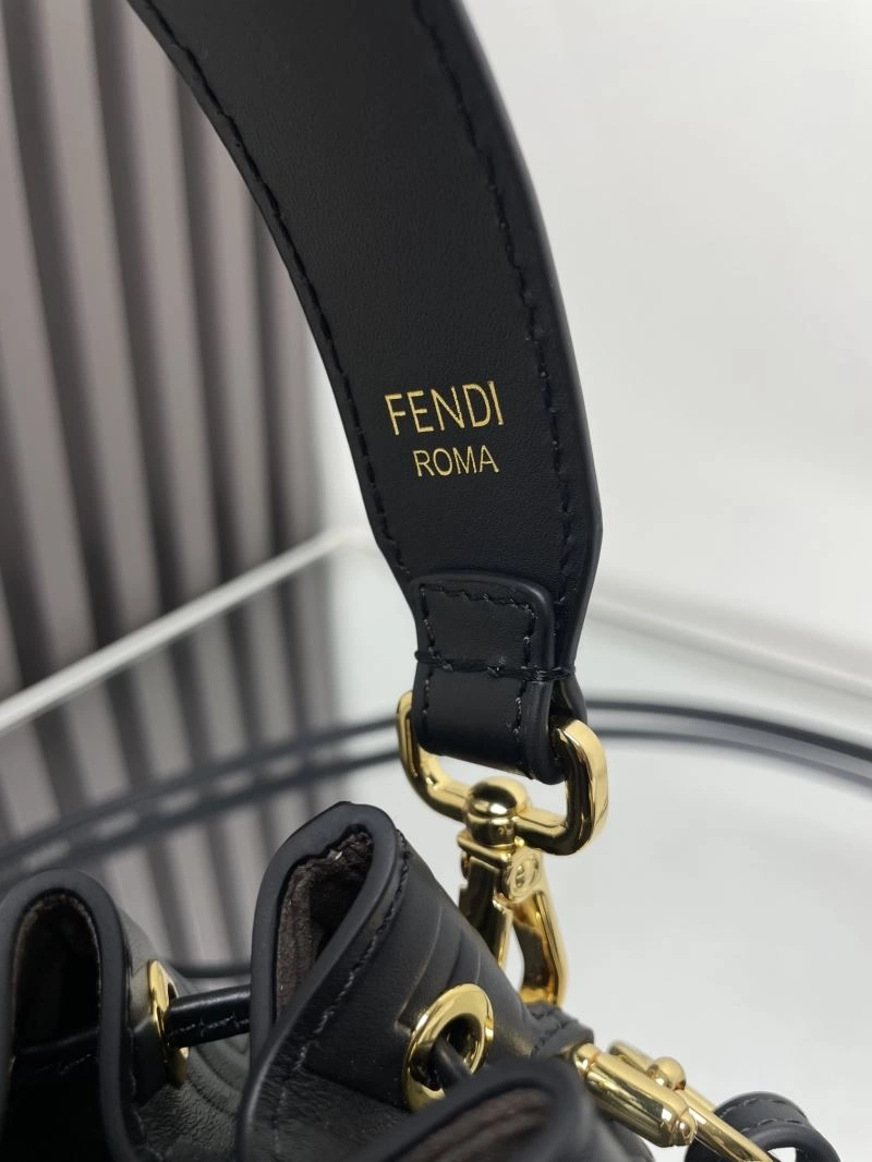 Cozy Fendi Bucket Bags 72978