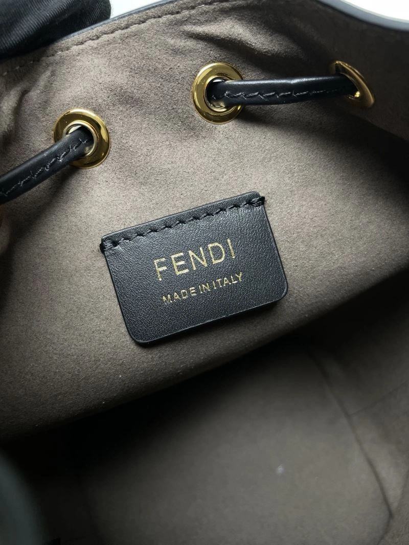 Cozy Fendi Bucket Bags 72978