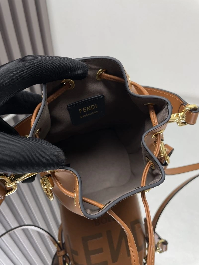 Fendi Bucket Bags Lightweight 72938