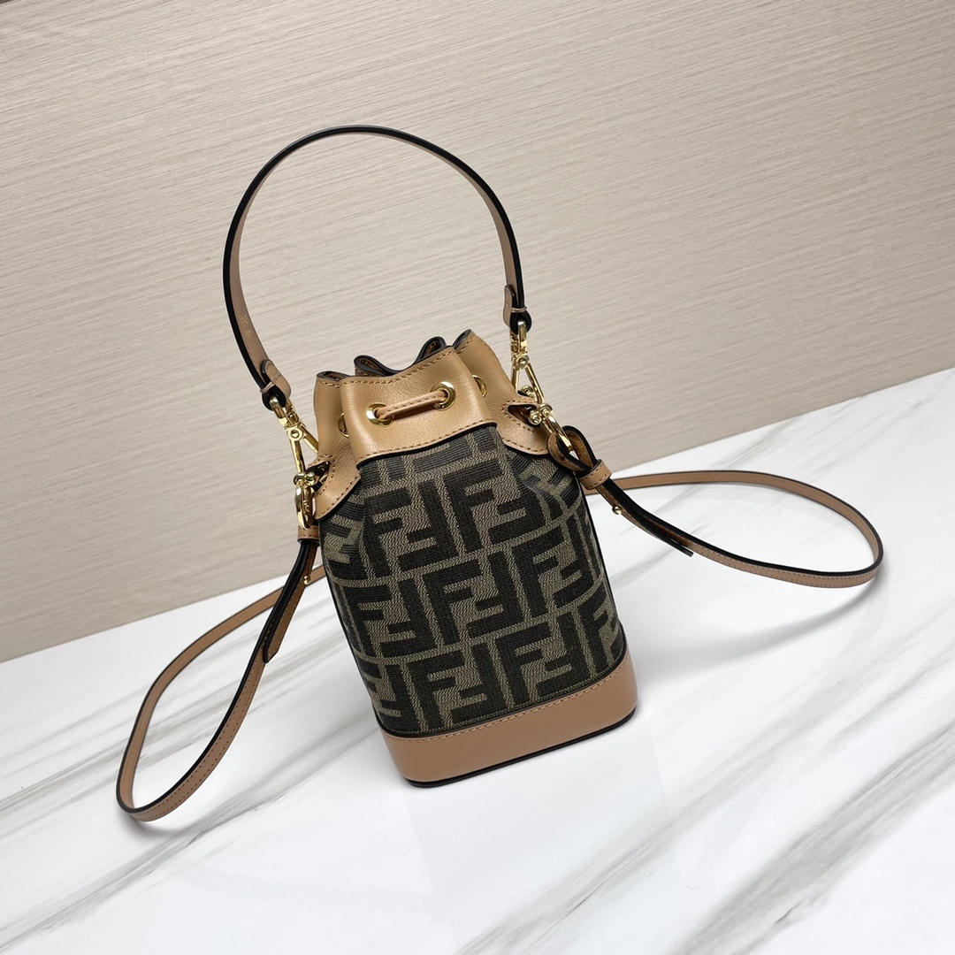 SunProtective Fendi Bucket Bags 69924