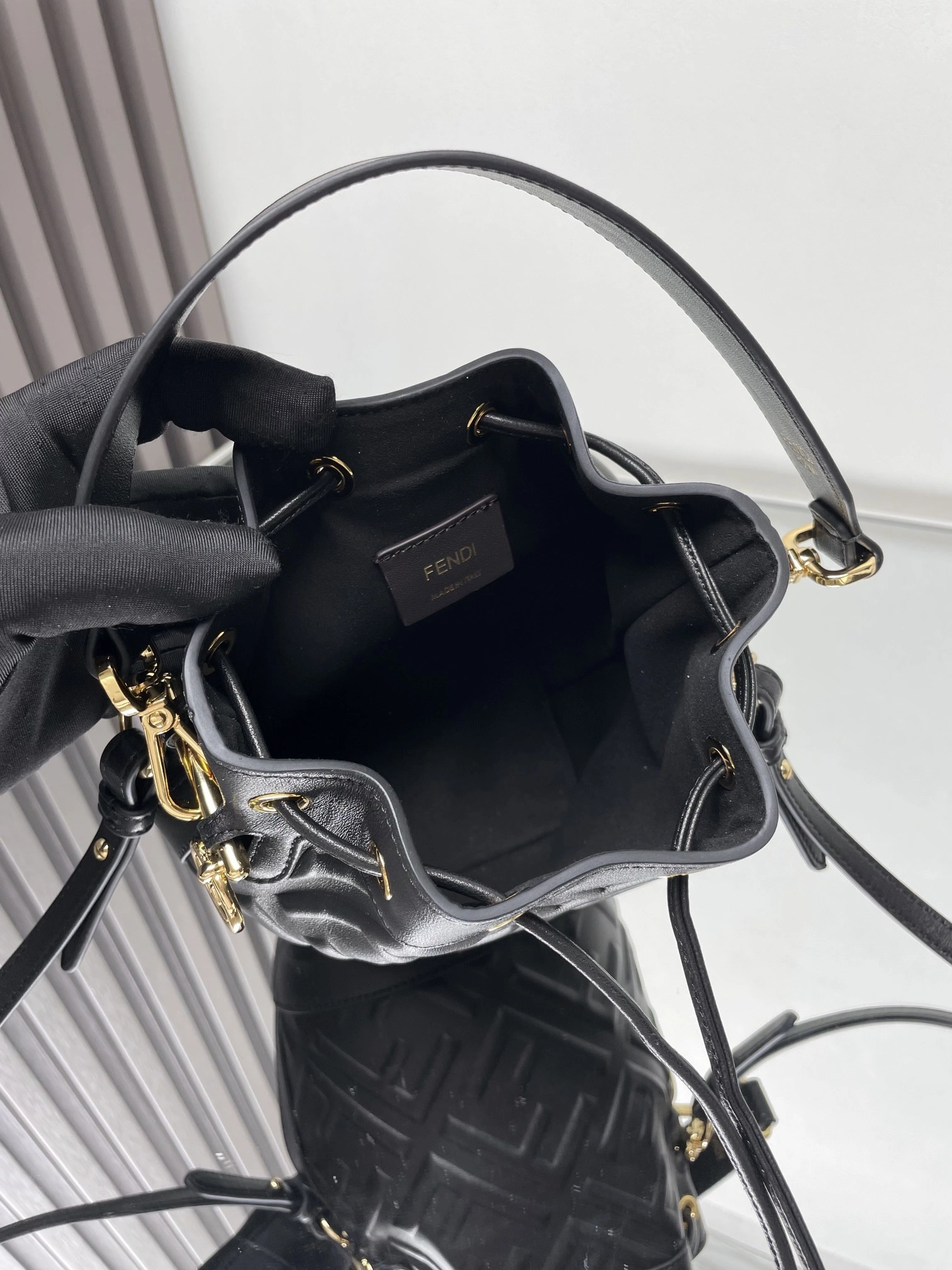Durable Fendi Bucket Bags 69904