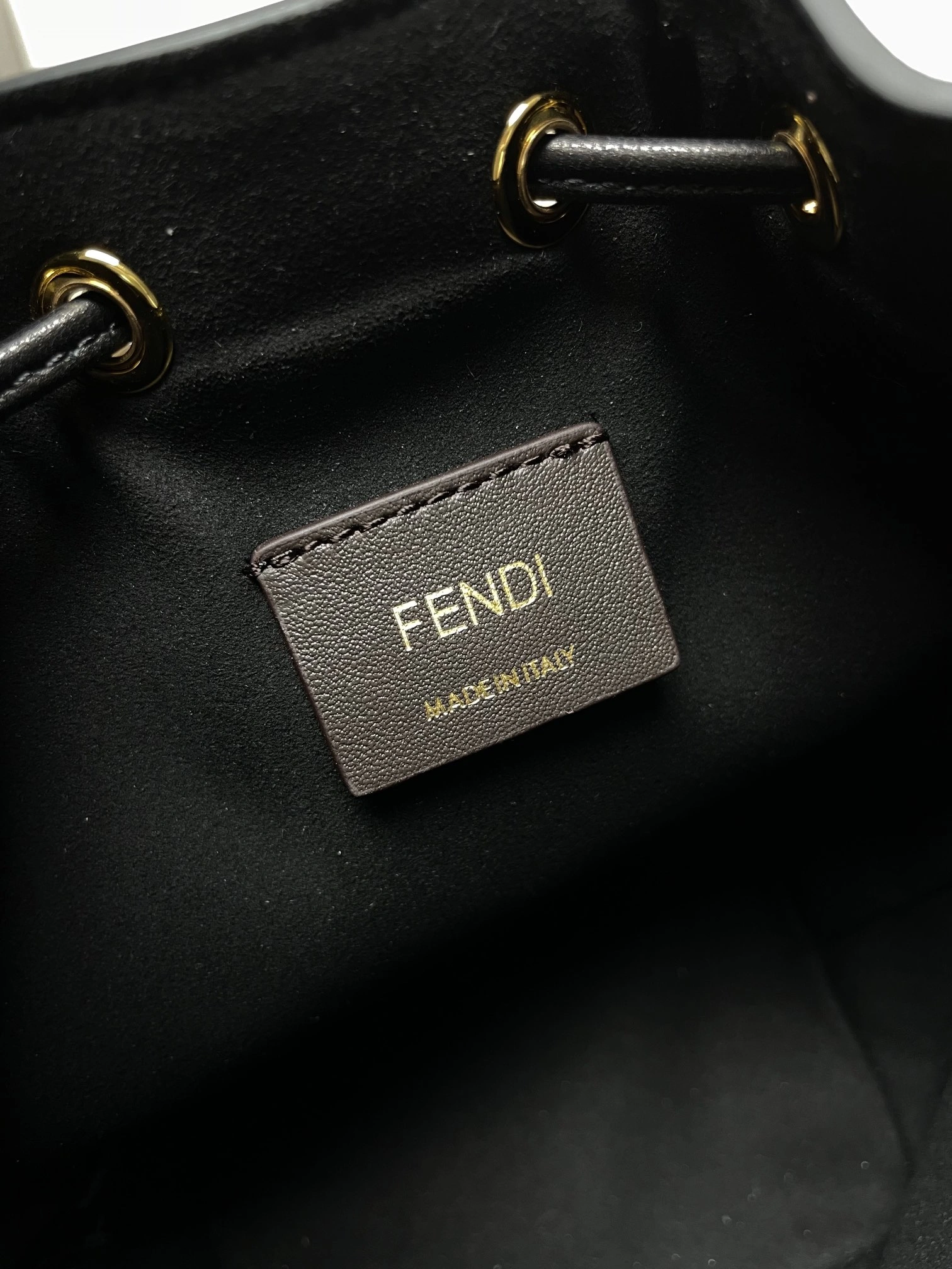 Durable Fendi Bucket Bags 69904