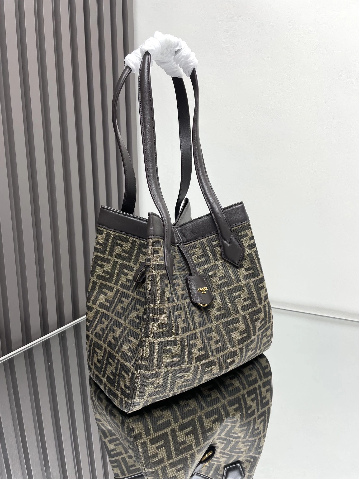 Fendi Bucket Bags Original 69902