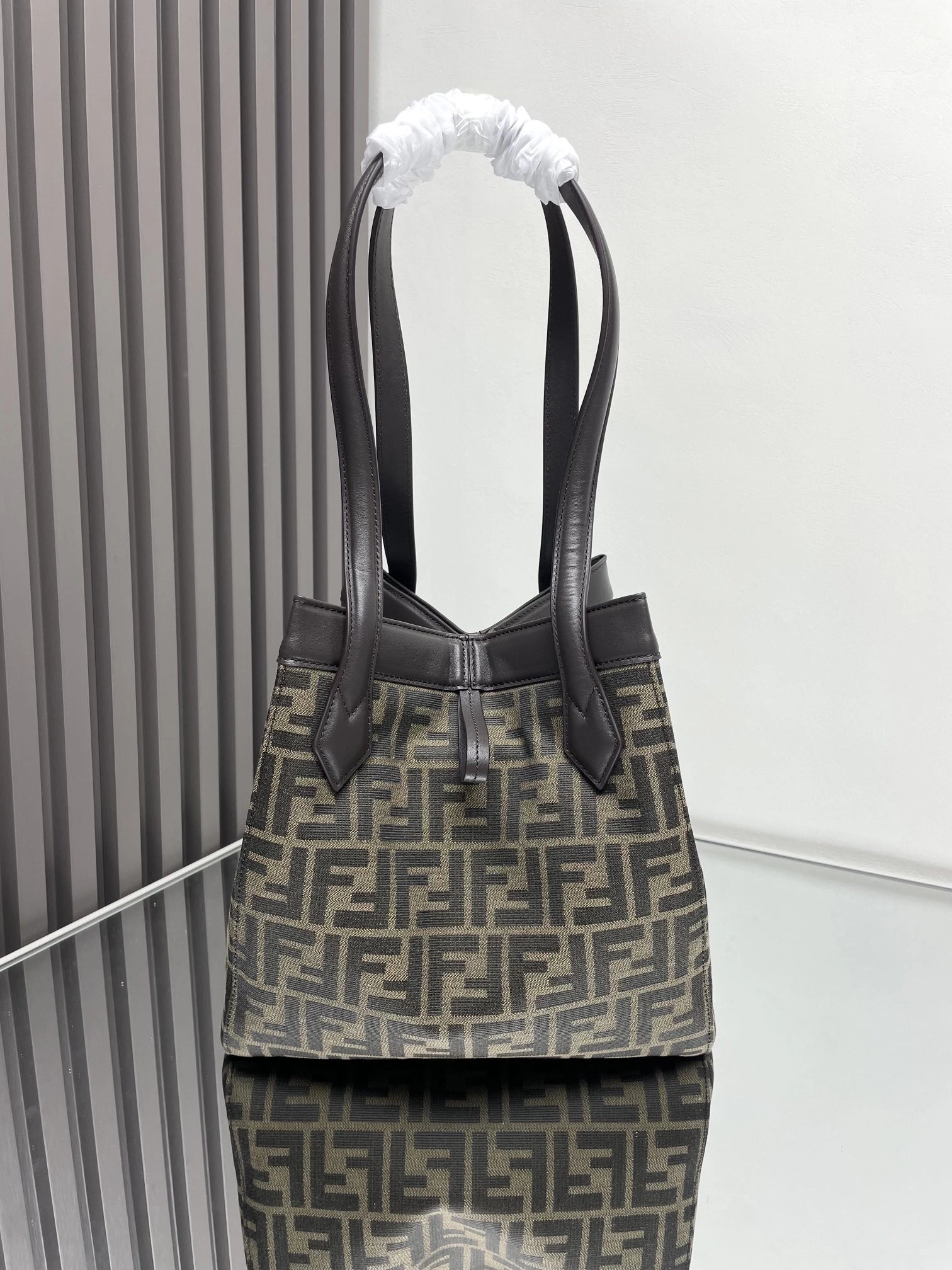 Fendi Bucket Bags Original 69902