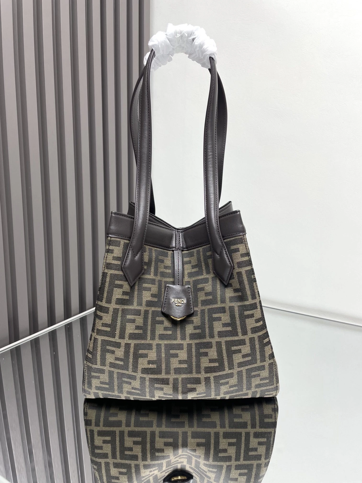 Fendi Bucket Bags Original 69902