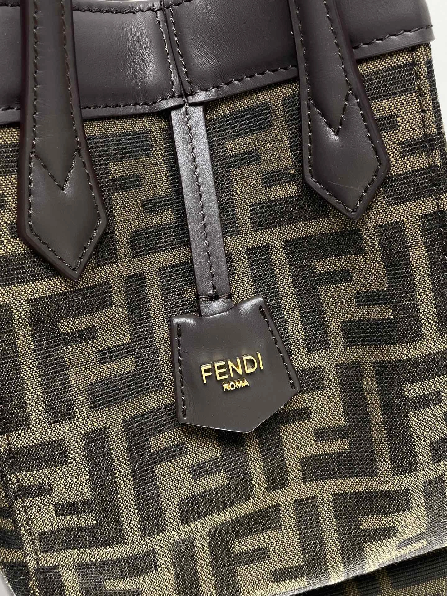 Fendi Bucket Bags Colorful 69935