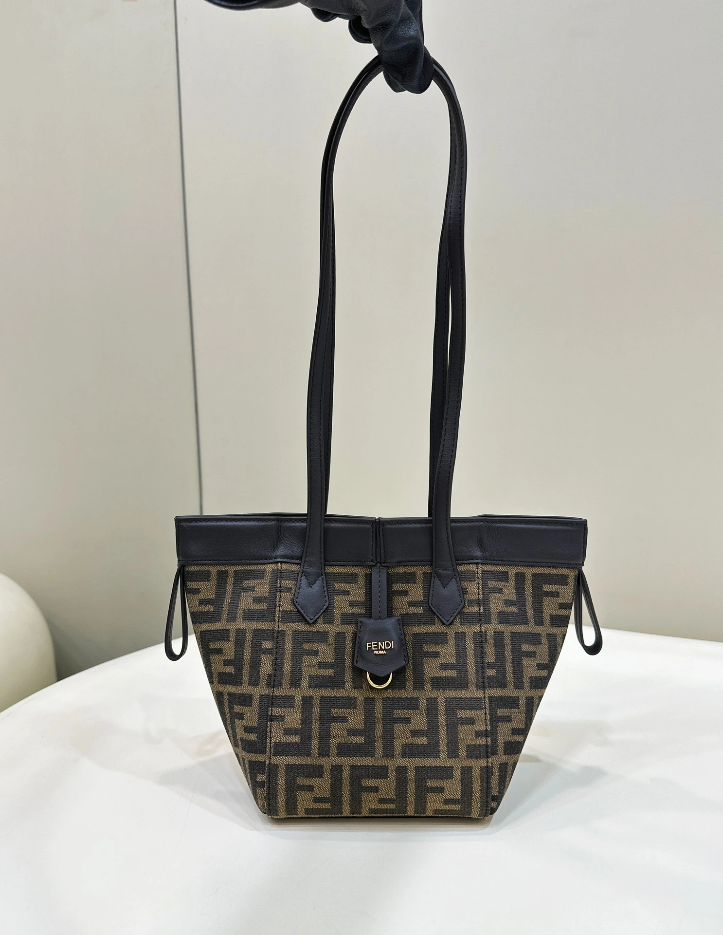 Fendi Bucket Bags Affordable 69936