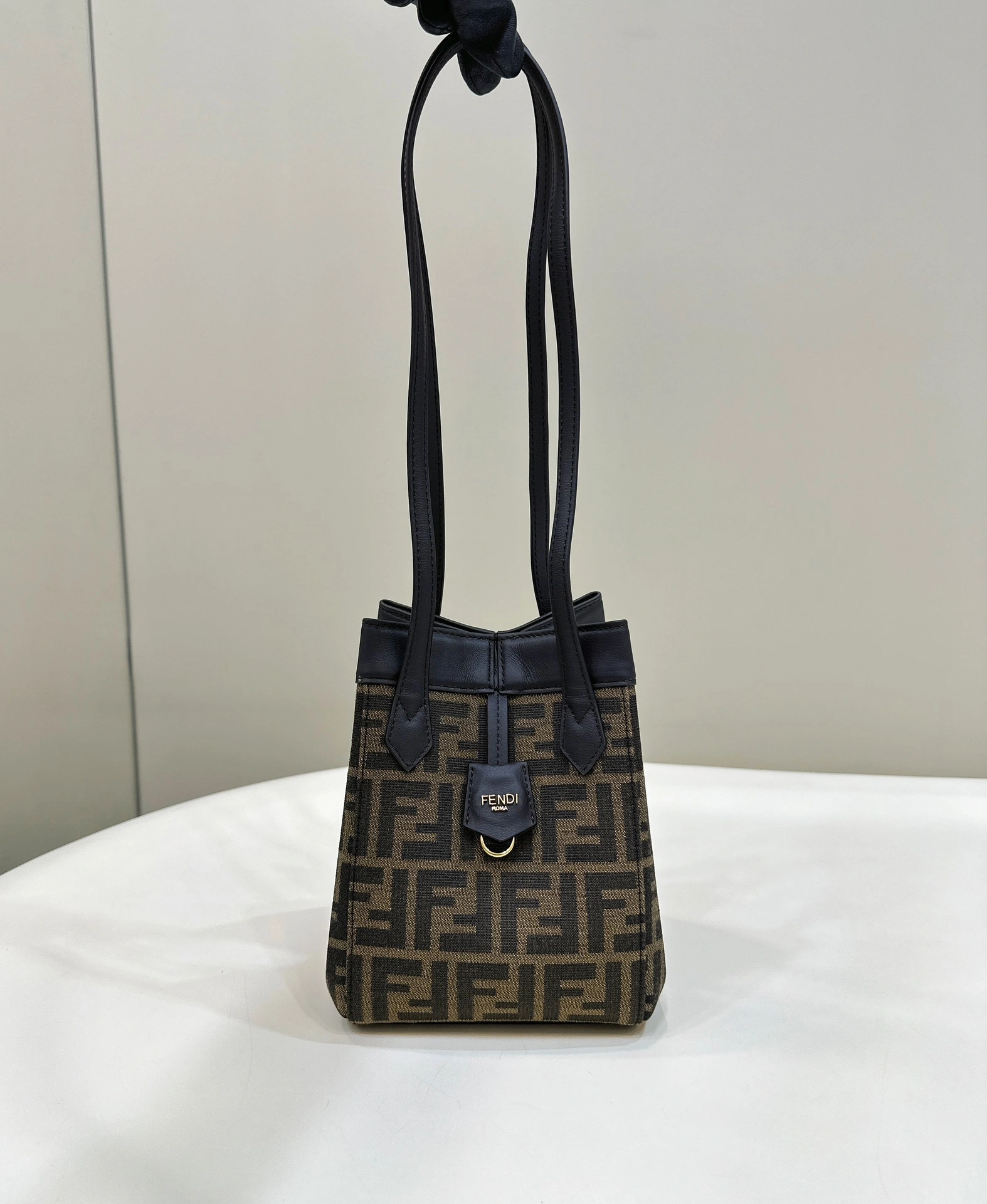 Fendi Bucket Bags Affordable 69936