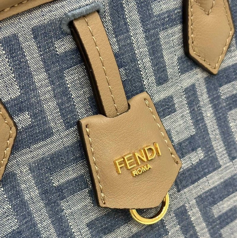RelaxedFit Fendi Bucket Bags 58009