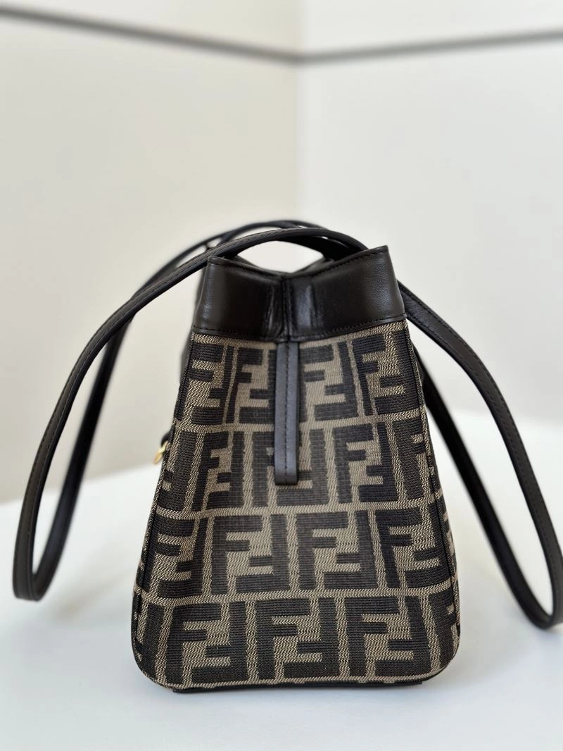 Sporty Fendi Bucket Bags 57966
