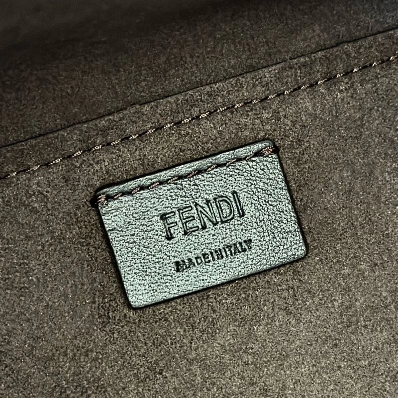 Sporty Fendi Bucket Bags 57966