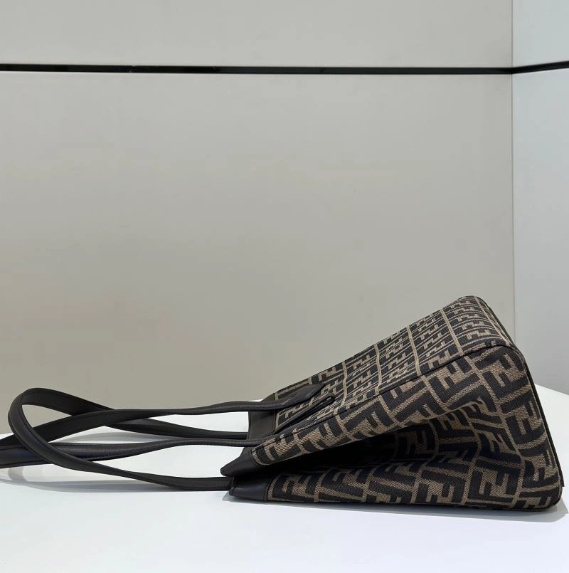 Fendi Bucket Bags Comfortable 57970