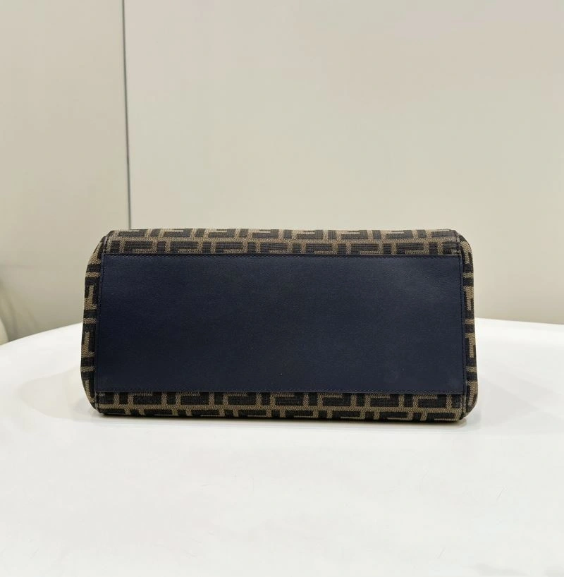 Fendi Bucket Bags StreetReady 57975