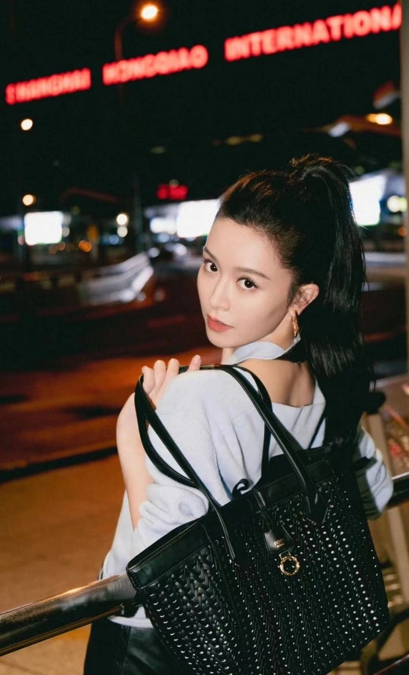 Fendi Bucket Bags Soft 57974