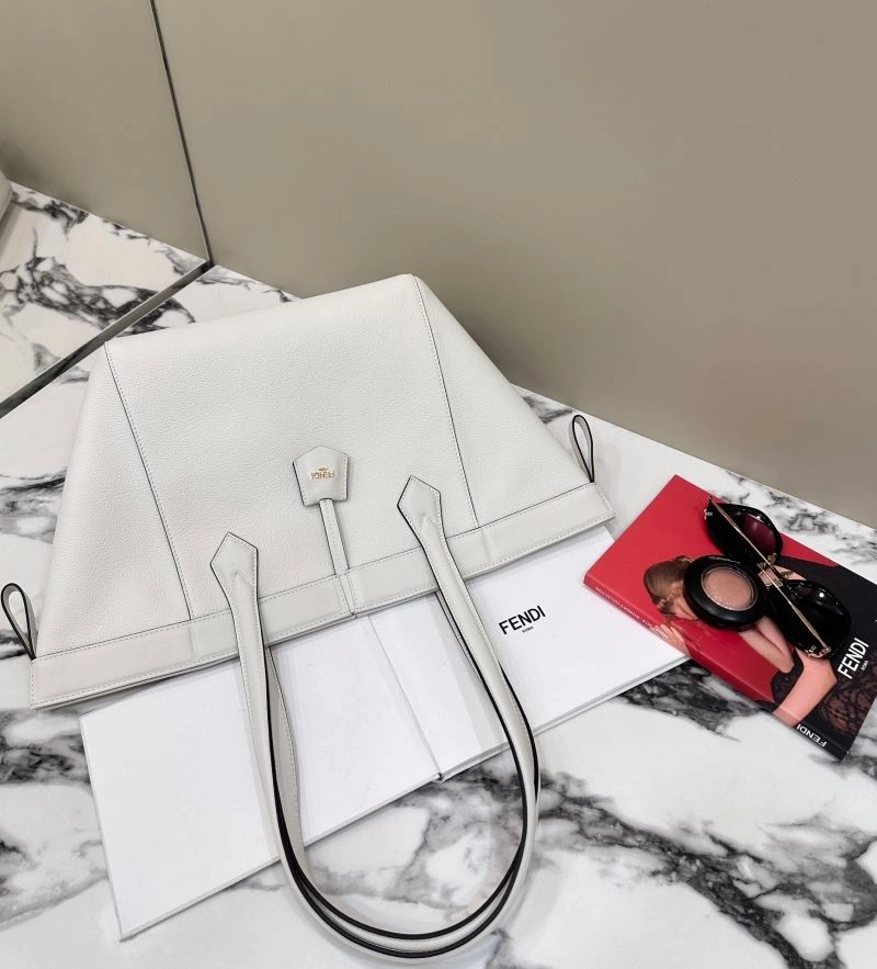 Fendi Bucket Bags Bright 57989