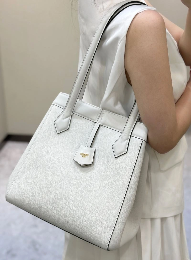 Fendi Bucket Bags Bright 57989