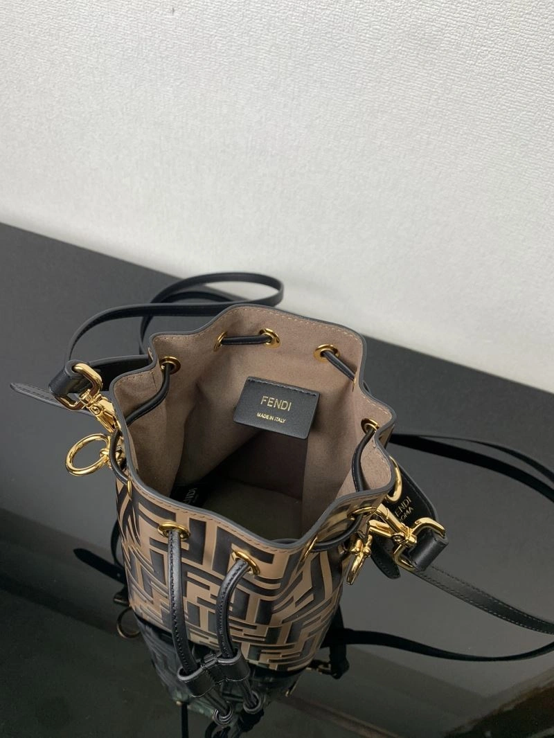 Lightweight Fendi Bucket Bags 57972