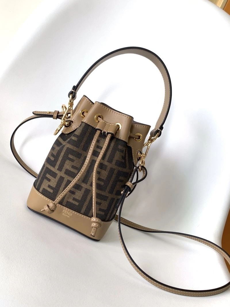 Lightweight Fendi Bucket Bags 57968