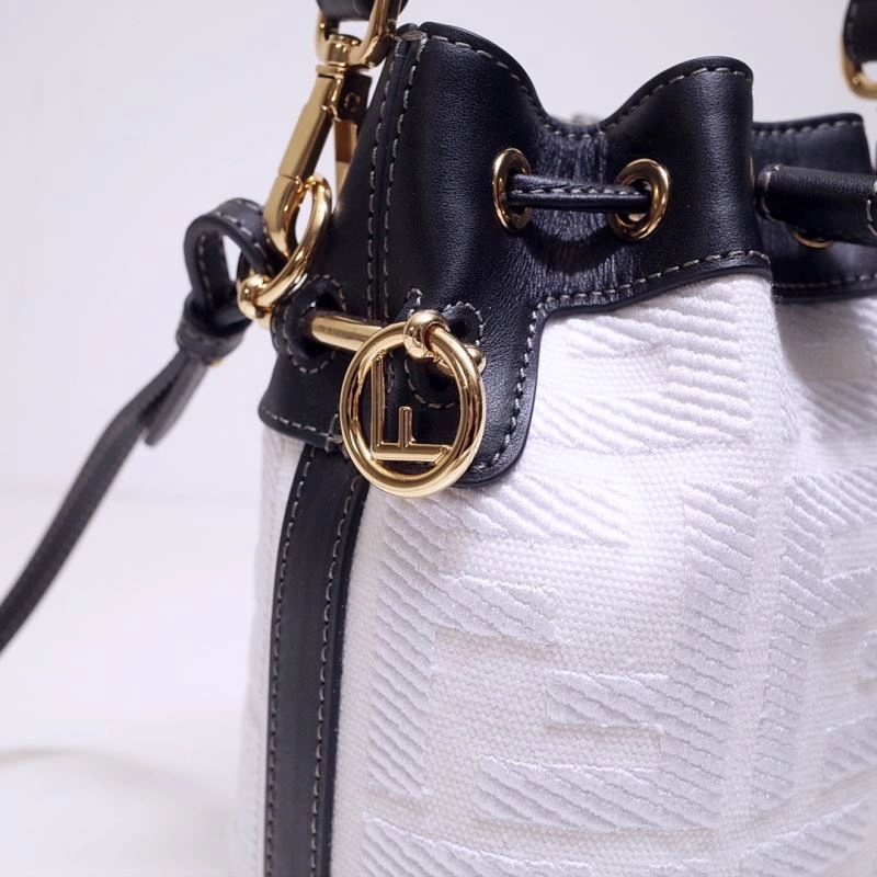 Fendi Bucket Bags Attractive 59397
