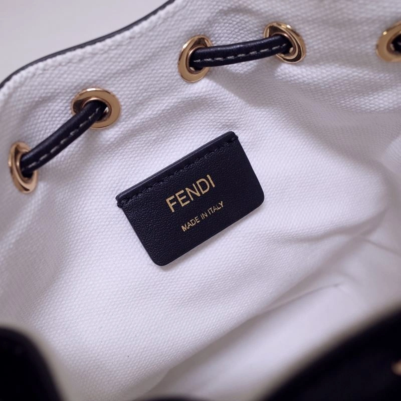 Fendi Bucket Bags Attractive 59397