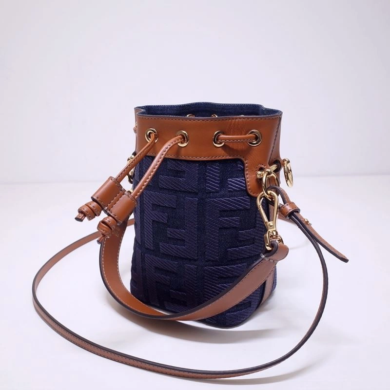 Fendi Bucket Bags EasyCare 59407