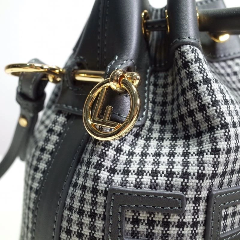 RelaxedFit Fendi Bucket Bags 59406