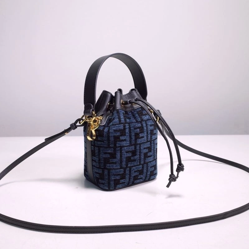 Fendi Bucket Bags DailyWear 59393