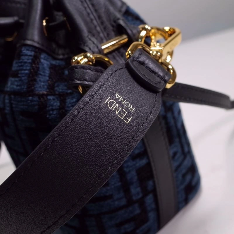 Fendi Bucket Bags DailyWear 59393