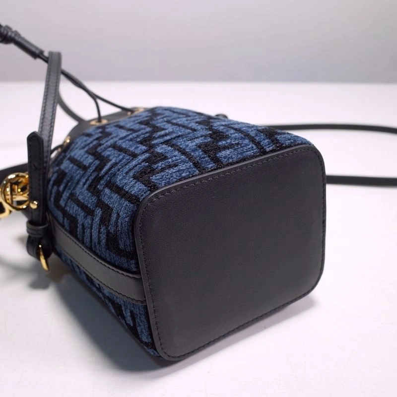 Fendi Bucket Bags DailyWear 59393