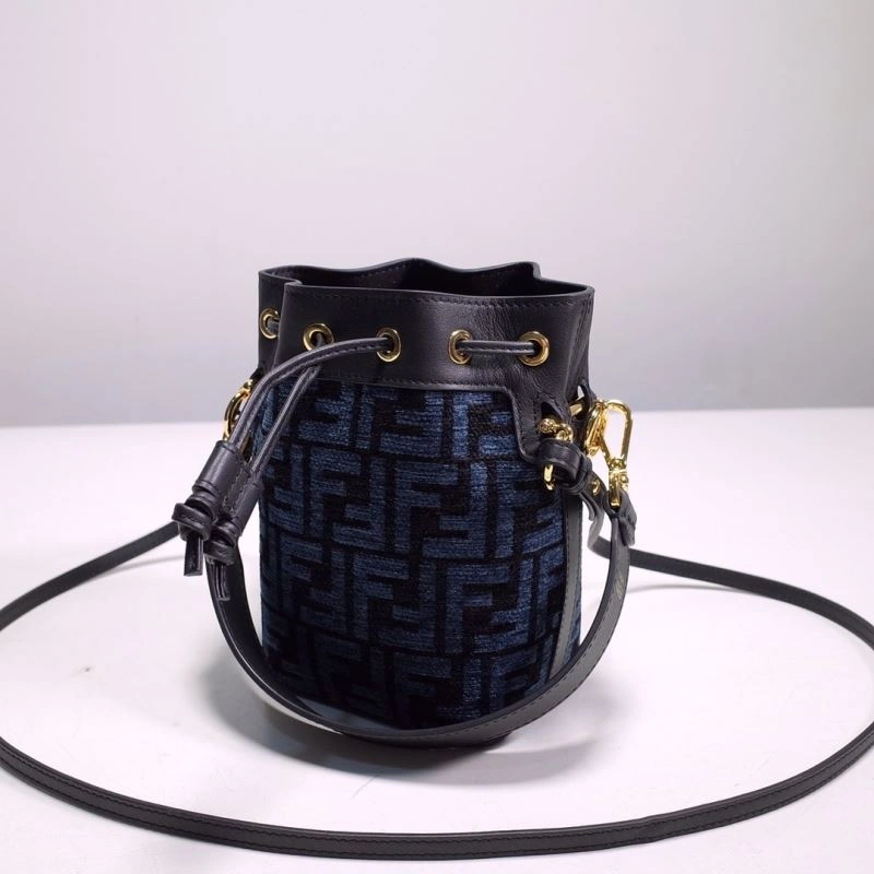 Fendi Bucket Bags DailyWear 59393
