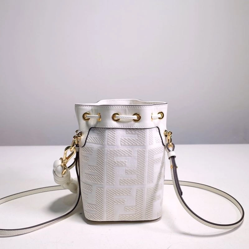 Fendi Bucket Bags Packable 59450