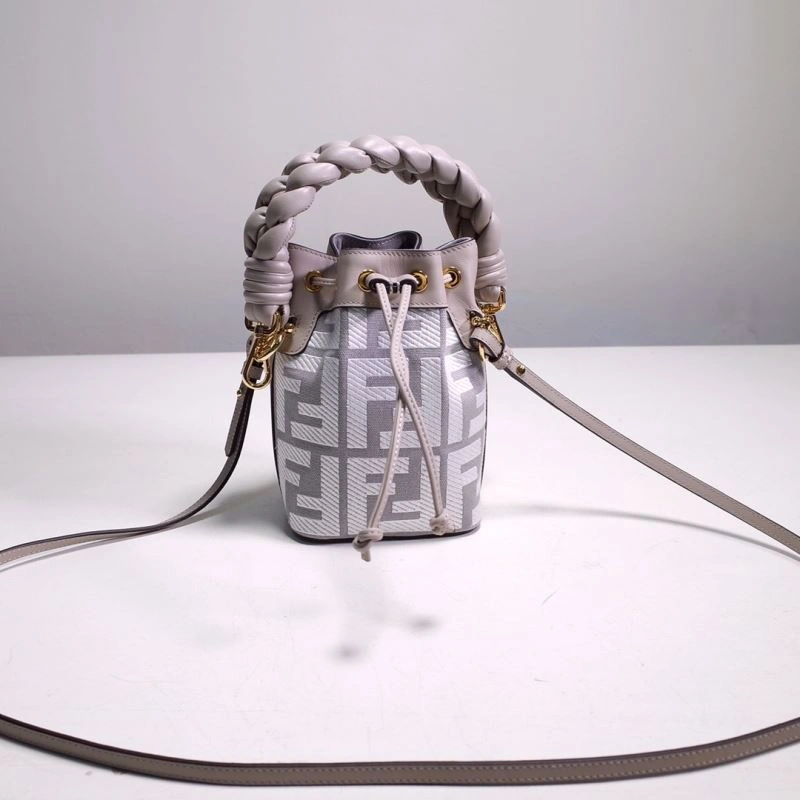 Fendi Bucket Bags UrbanStyle 59402