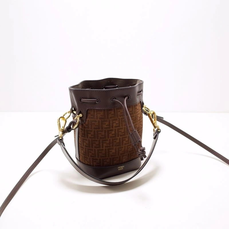 Versatile Fendi Bucket Bags 59387