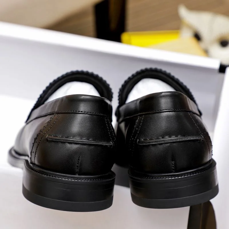 Fendi Business Shoes Classic 23271