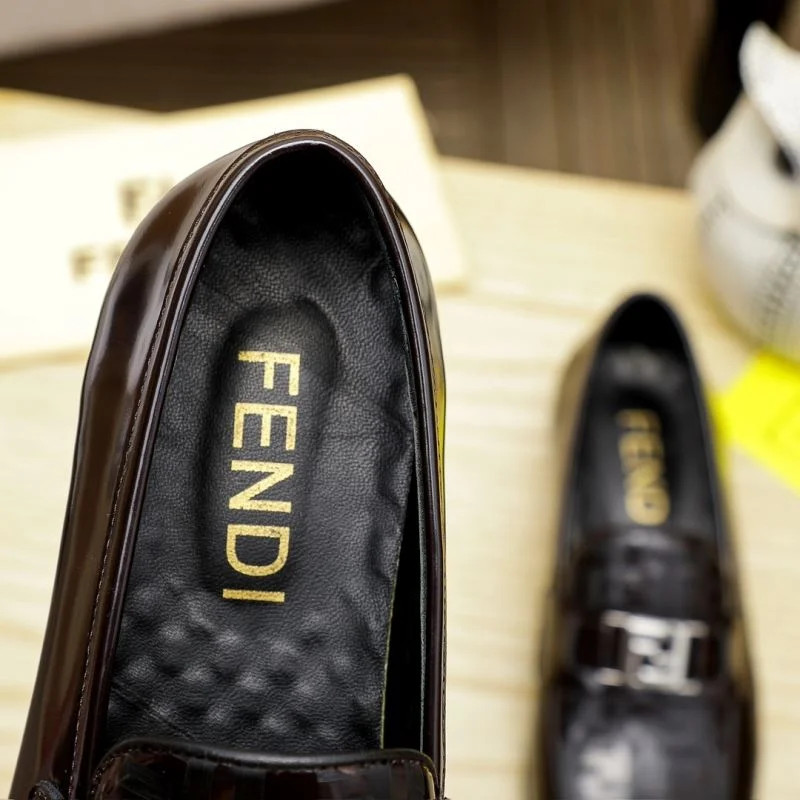 Flexible Fendi Business Shoes 23264