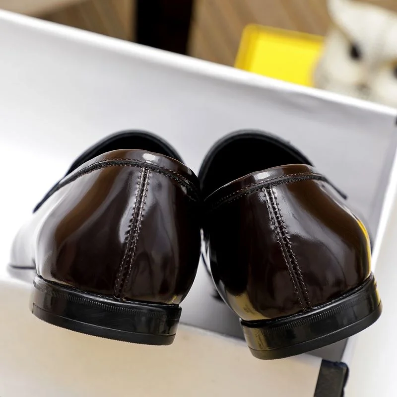 Flexible Fendi Business Shoes 23264