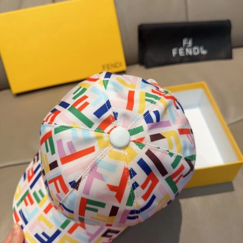 Fendi Caps EasyMatch 261435