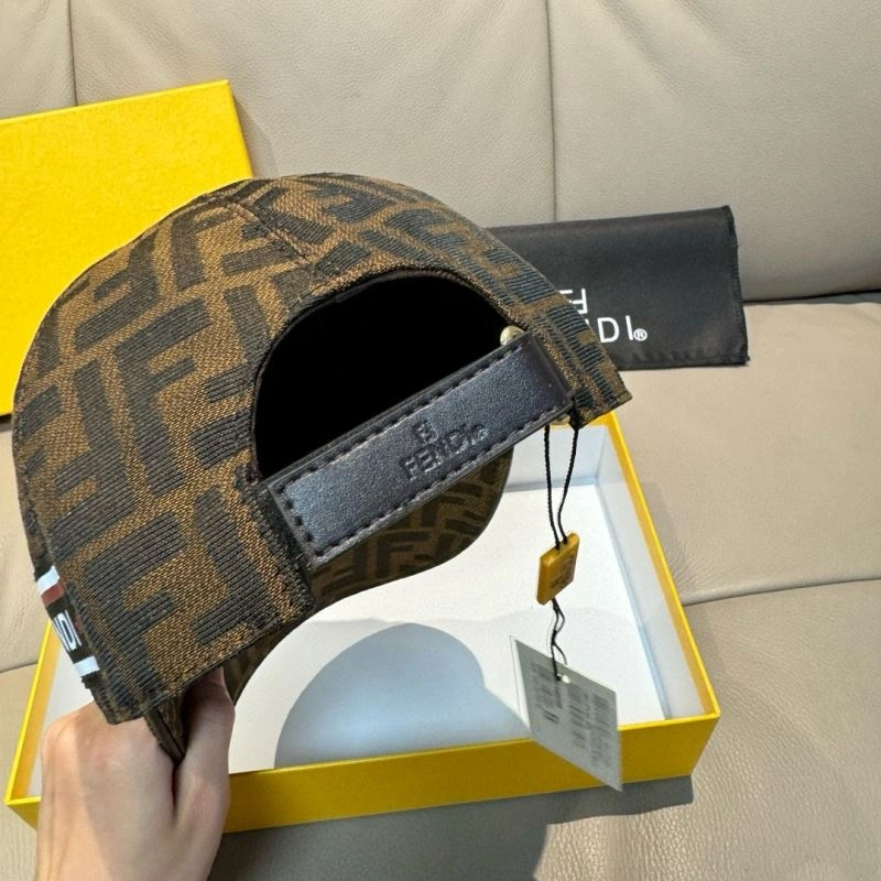 Fendi Caps Stretchable 261421
