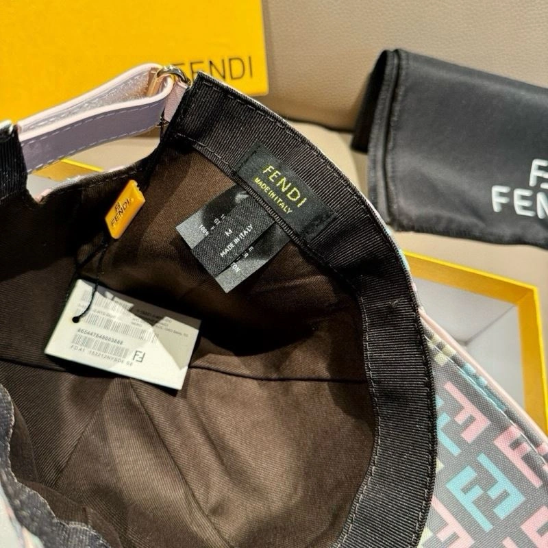 Fendi Caps Comfortable 261424