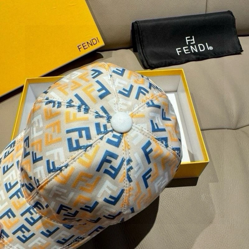 Fendi Caps Chic 261410
