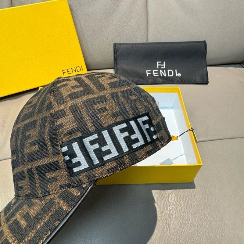 Fendi Caps Trendsetting 261411