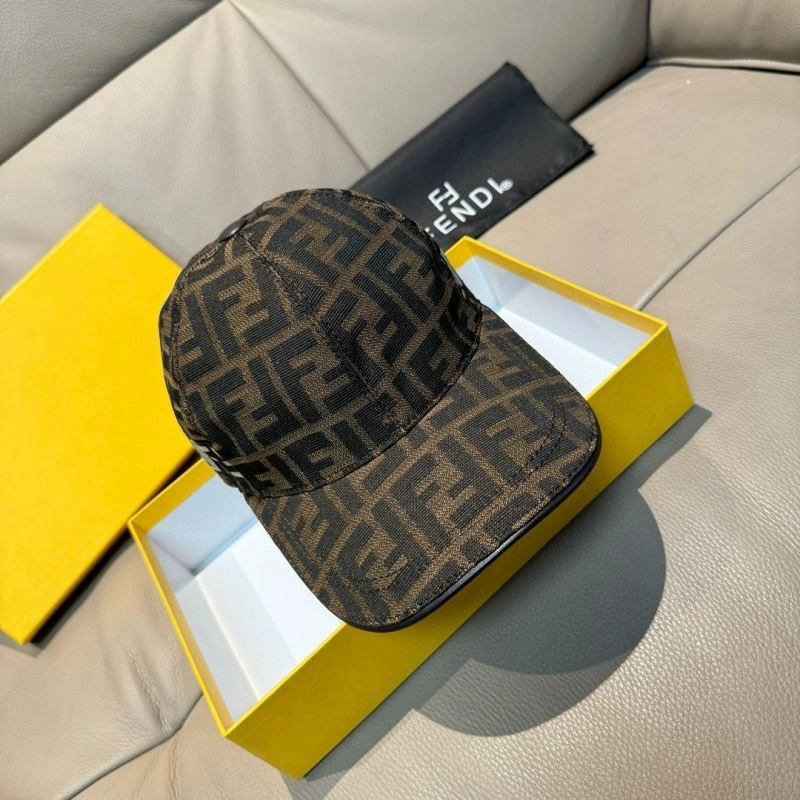 Fendi Caps Trendsetting 261411