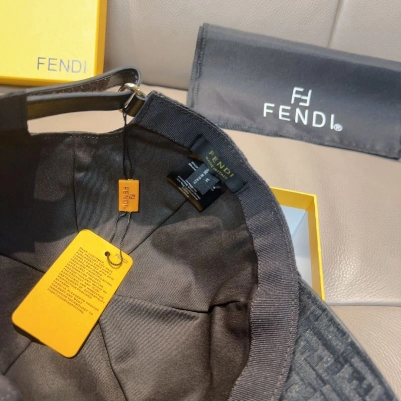 Elegant Fendi Caps 261418
