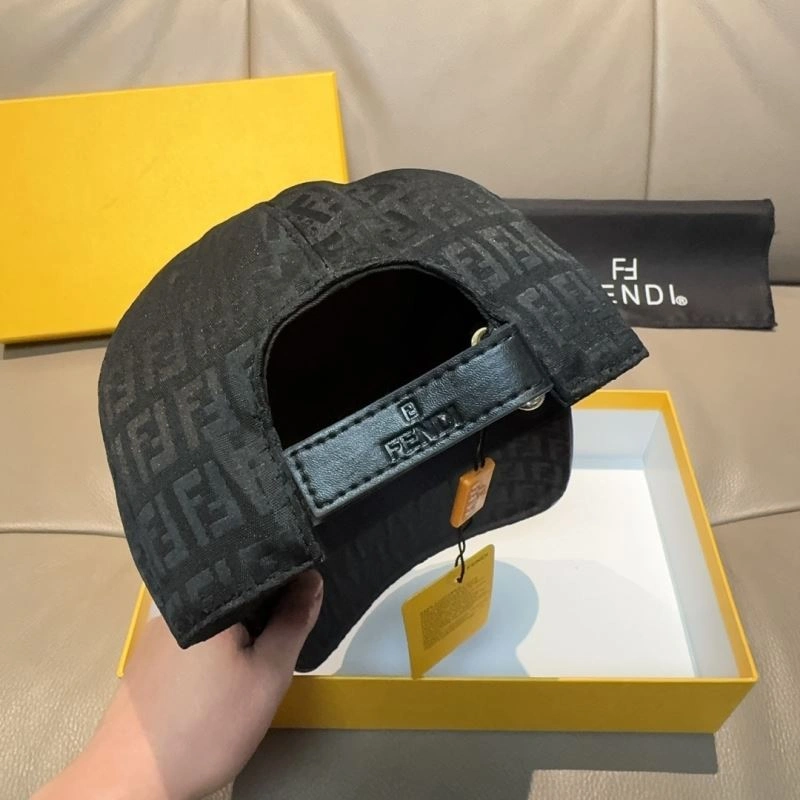 Elegant Fendi Caps 261418