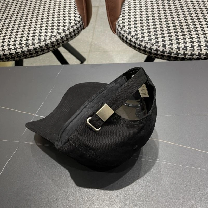 Fendi Caps Soft 259016